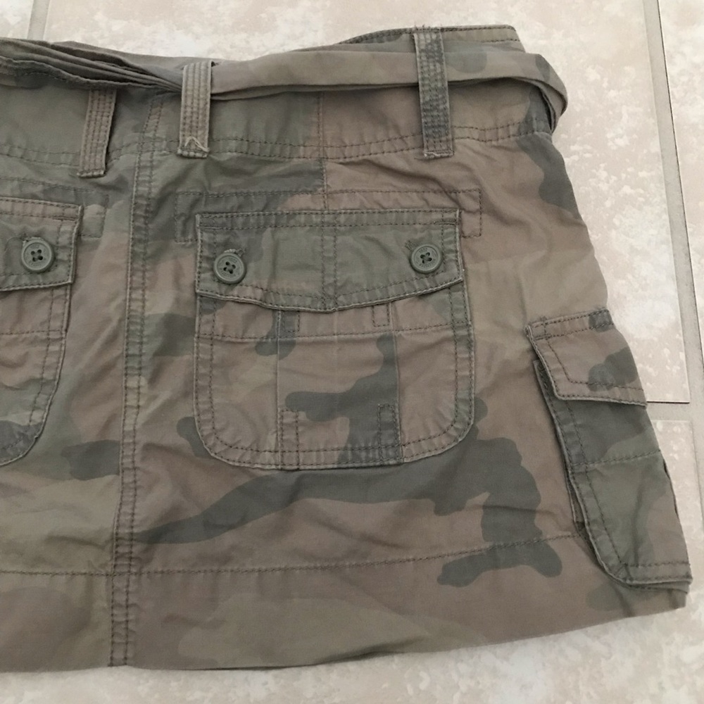 Y2k Hollister mini camo cargo skirt - Picture 13 of 16